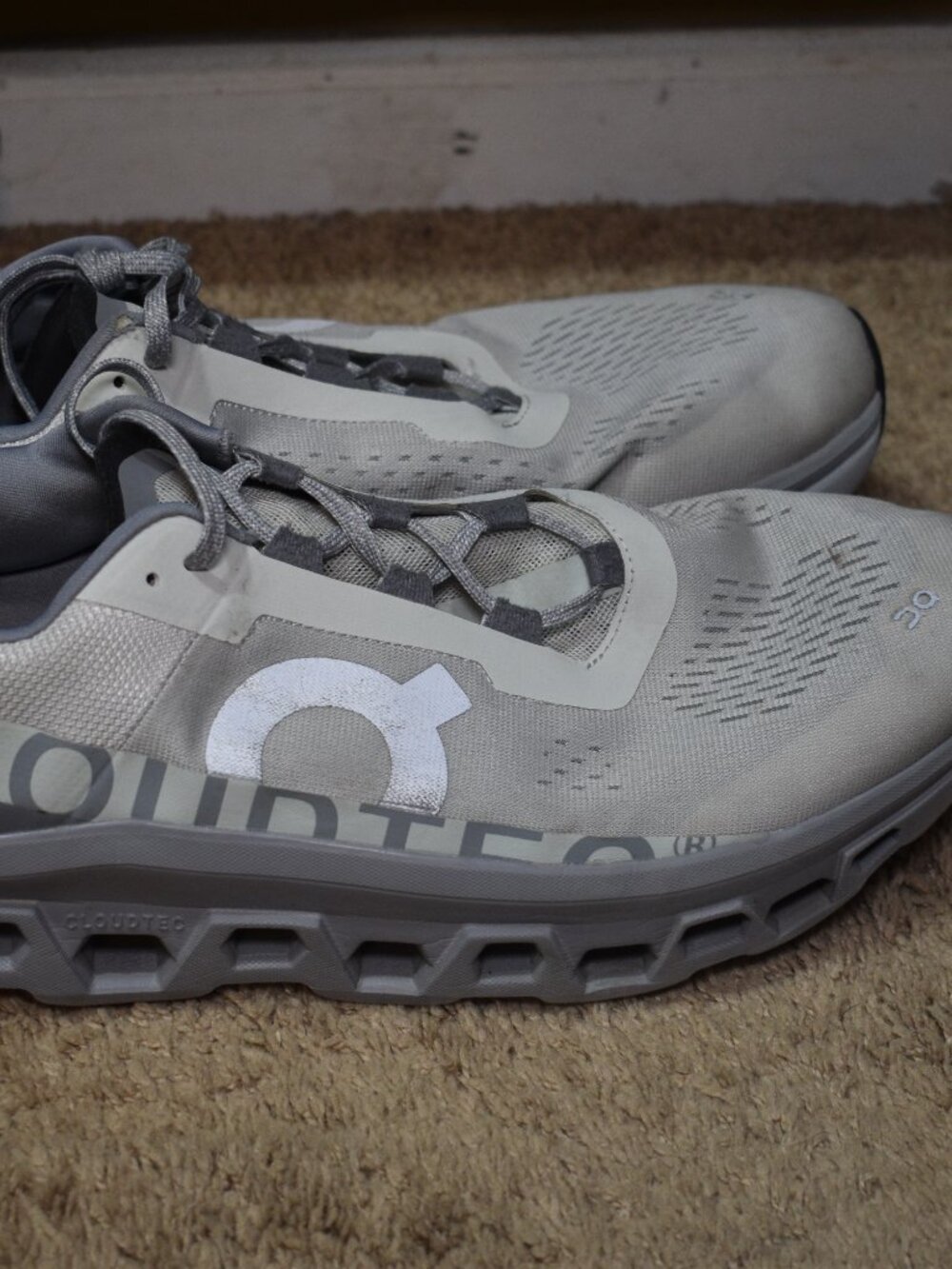 On Cloudmonster Mens US 14 Ice Alloy Performance Running Sneakers